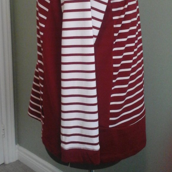 Ruby Rd. Red & White Stripe Top, L - Picture 5 of 8